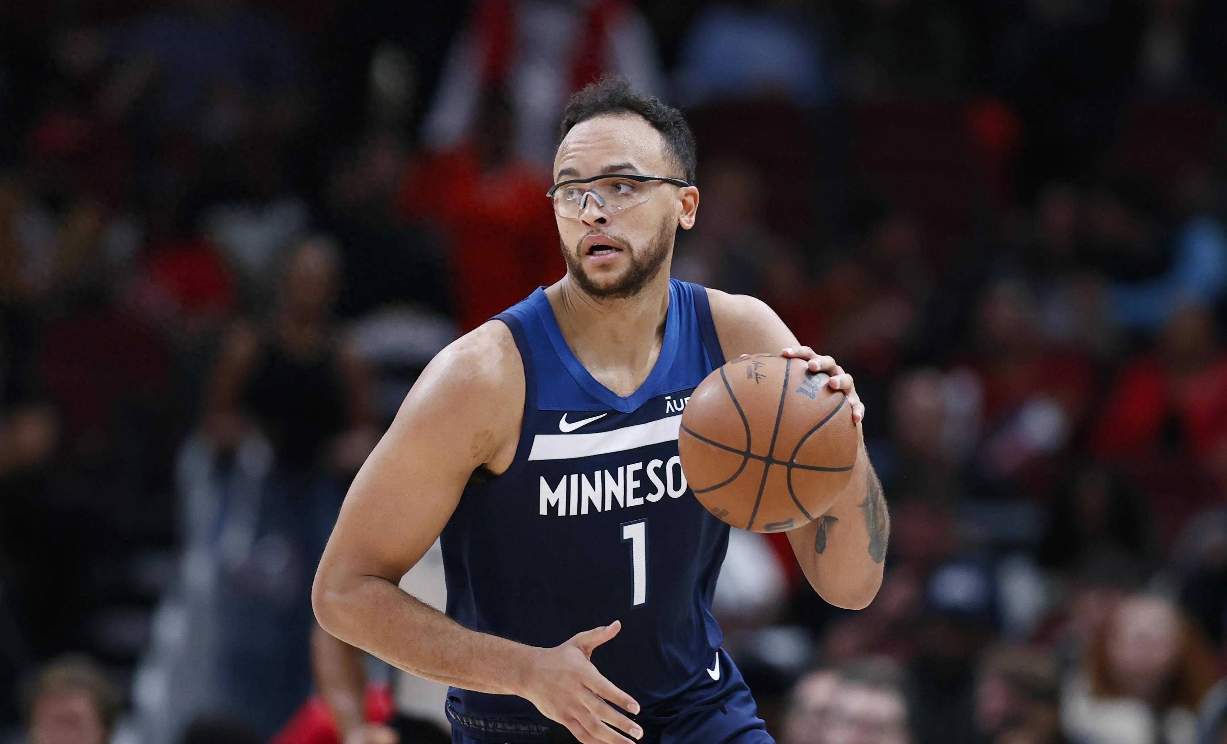 9you娱乐-关于凯尔特人鏖战勇士B队，东契奇完成帽子戏法的信息