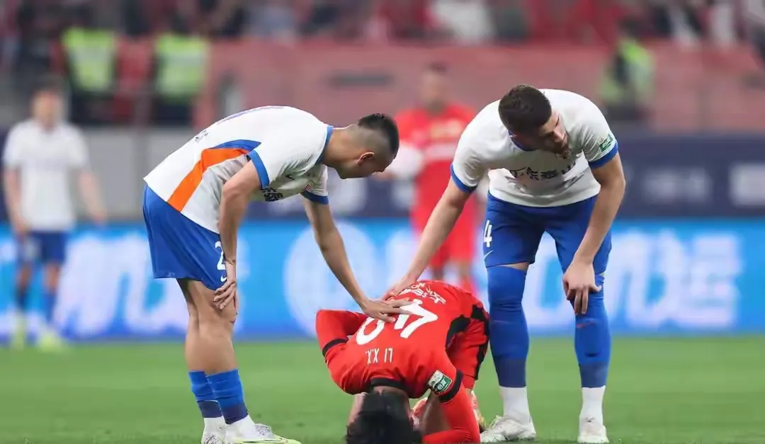 九游娱乐官方-教练组公开谴责球员表现不佳，或或许受到处罚的简单介绍