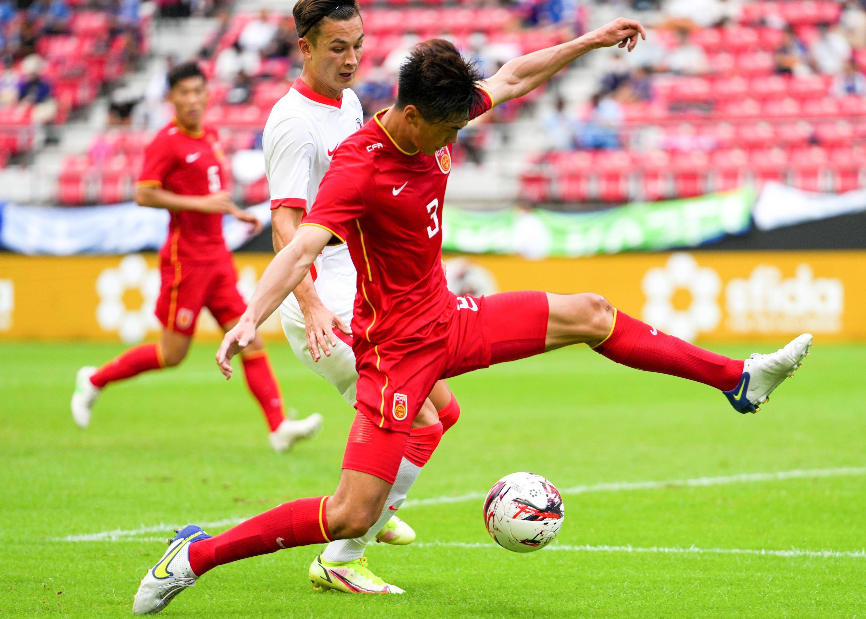 中国国家队场上战术出色，成功晋级