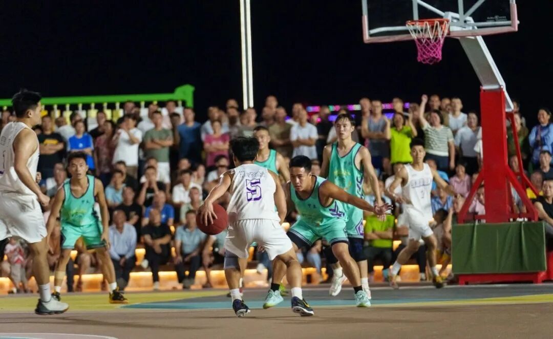 九游APP-篮球赛事预热进行，劲敌对决气氛火爆的简单介绍