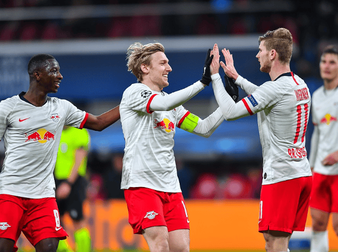 莱比锡红牛客场完胜汉诺威，豪取三分的简单介绍