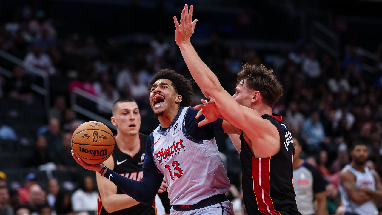 日本男篮轻取奇才,阿德巴约惊艳世界 日本男篮轻取奇才,阿德巴约惊艳世界