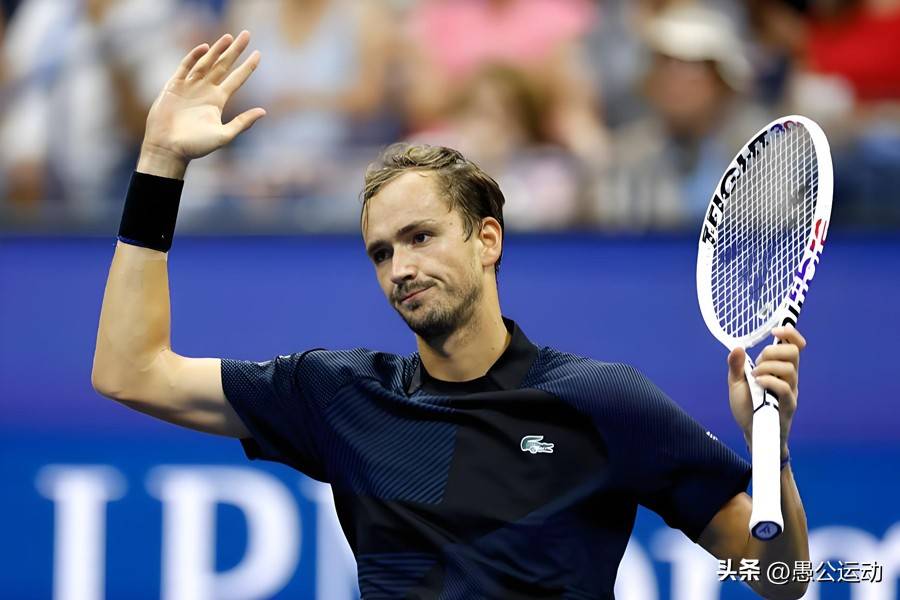 九游娱乐首页-关于戴维斯杯翻盘蒙特卡洛大师赛，梅德韦杰夫高光表现的信息