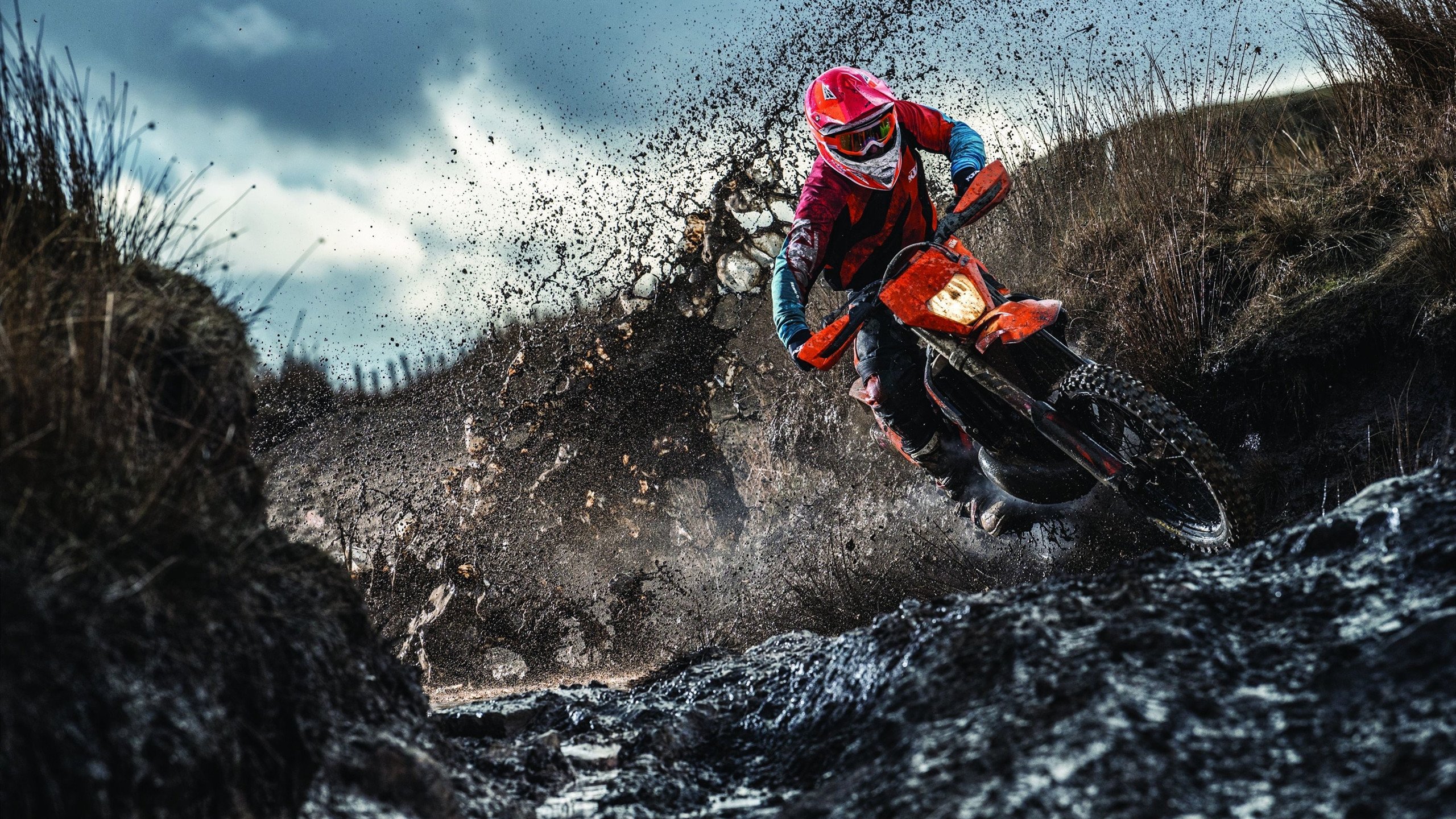 九游娱乐app下载-乌克兰铁壁全面压制巴萨，拉亚神扑改写欧冠剧本